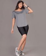 تیشرت زنانه یقه نواری نایک